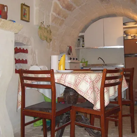 Trulli Degli Apuli فيلة كاروفينيو