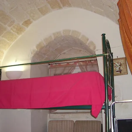فيلة Trulli Degli Apuli